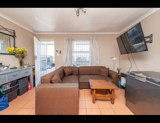 2 BEDROOM APARTMENT FOR SALE IN DURMONTE